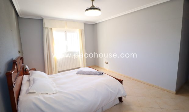 Resale - Villa -
Lorca