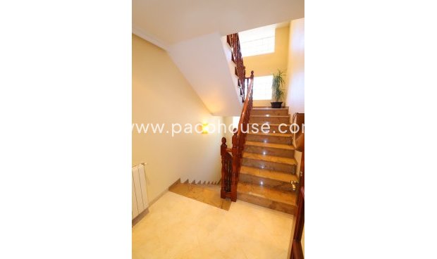 Resale - Villa -
Lorca