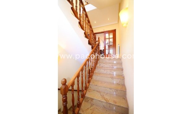 Resale - Villa -
Lorca