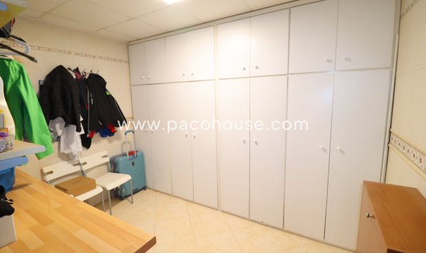 Resale - Villa -
Lorca