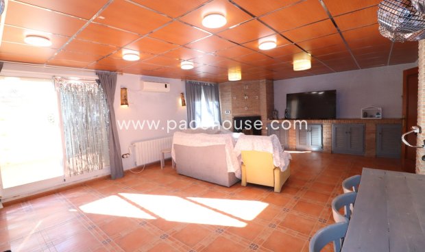 Resale - Villa -
Lorca