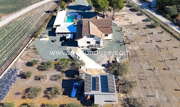 Resale - Villa -
Puerto Lumbreras
