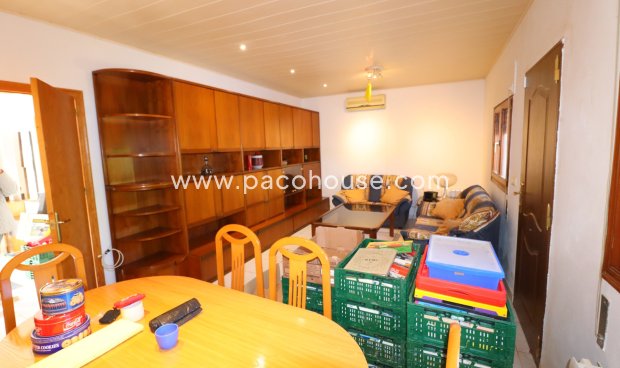 Resale - Country House -
Purias
