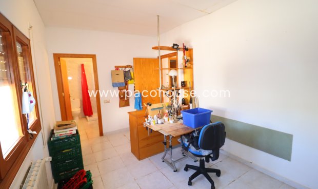 Resale - Country House -
Purias