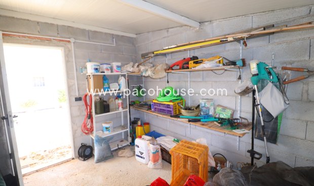 Resale - Country House -
Purias