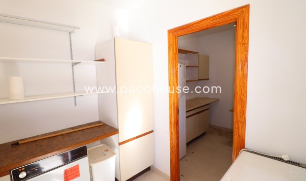 Resale - Country House -
Purias