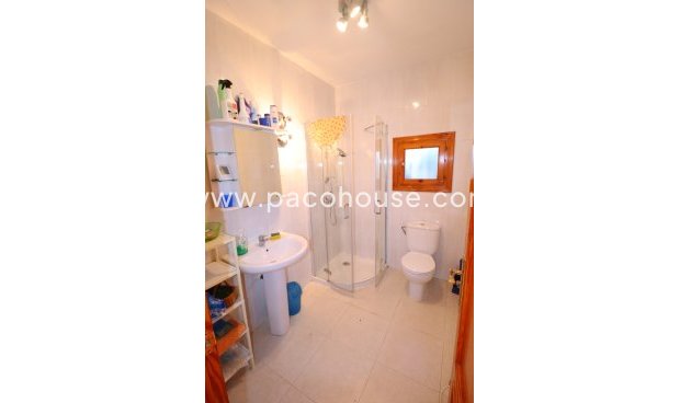 Resale - Country House -
Purias