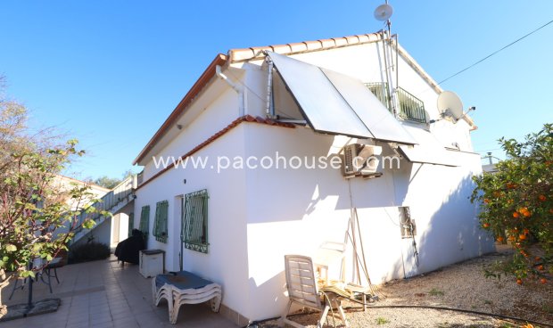 Resale - Country House -
Purias