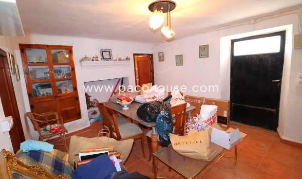 Resale - Country House -
Velez-Rubio