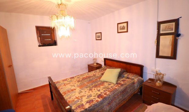 Resale - Country House -
Velez-Rubio