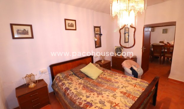 Resale - Country House -
Velez-Rubio
