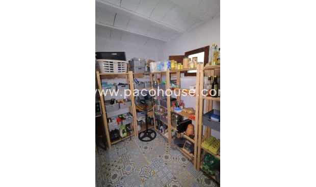 Resale - Country House -
La Parroquia