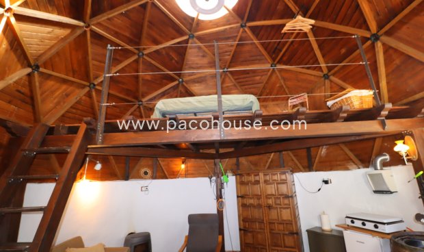 Resale - Country House -
La Parroquia