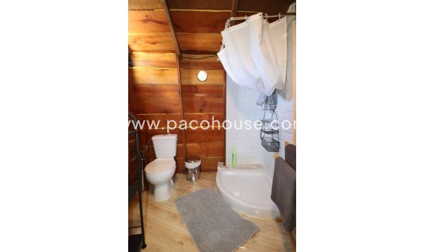 Resale - Country House -
La Parroquia