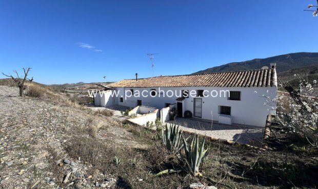 Resale - Cortijo -
Velez-Rubio