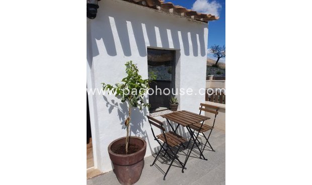 Resale - Cortijo -
Velez-Rubio