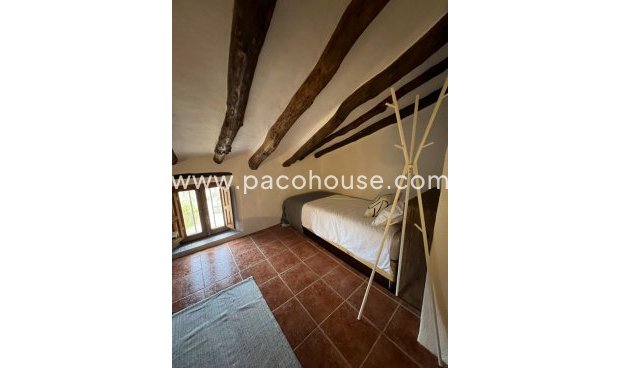 Resale - Cortijo -
Velez-Rubio