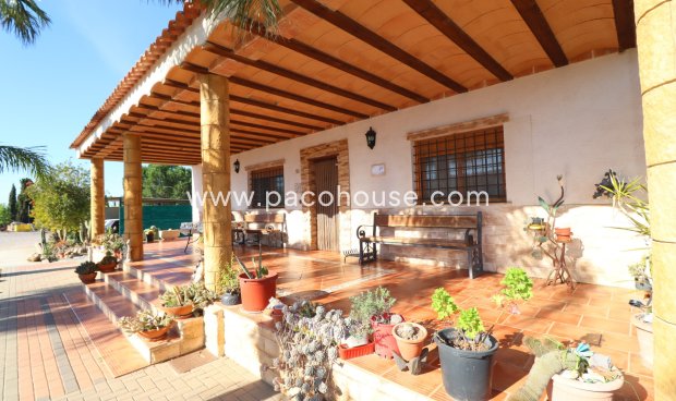 Resale - Villa -
Lorca