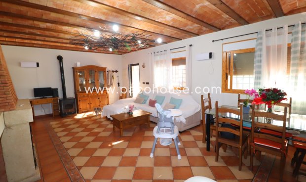 Resale - Villa -
Lorca