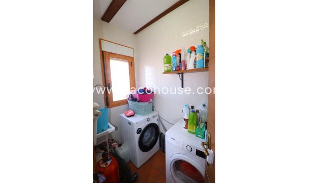 Resale - Villa -
Lorca