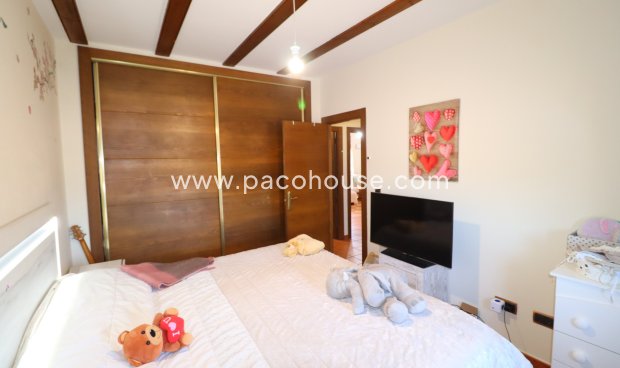 Resale - Villa -
Lorca