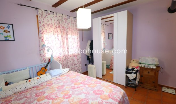 Resale - Villa -
Lorca