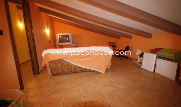 Resale - Villa -
Lorca