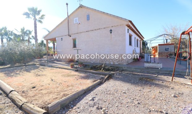Resale - Villa -
Lorca