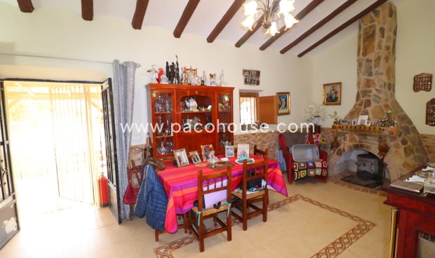 Resale - Country House -
Lorca
