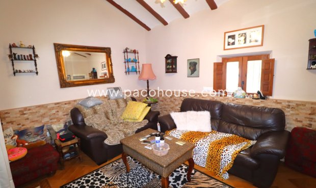 Resale - Country House -
Lorca