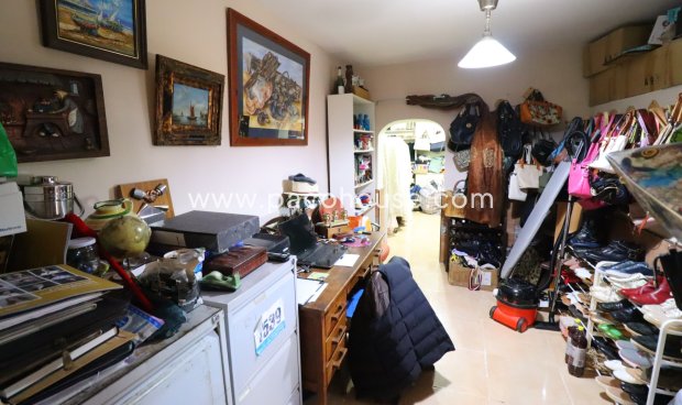 Resale - Country House -
Lorca