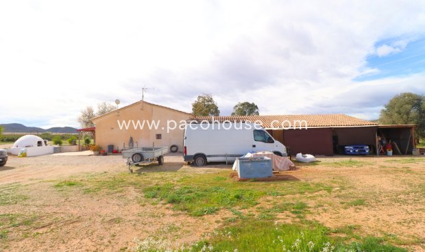 Resale - Country House -
Lorca