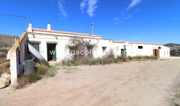 Resale - Cortijo -
Velez-Rubio