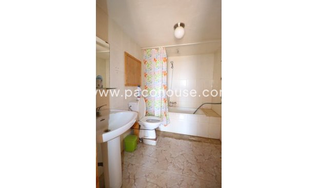 Resale - Cortijo -
Velez-Rubio