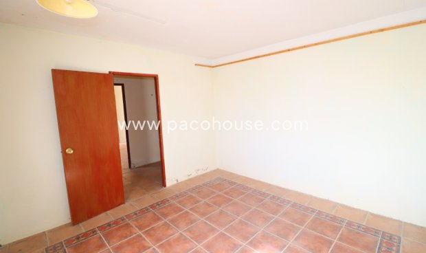 Resale - Cortijo -
Velez-Rubio