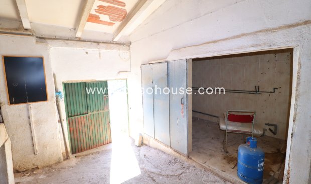 Resale - Cortijo -
Velez-Rubio