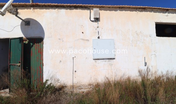 Resale - Cortijo -
Velez-Rubio