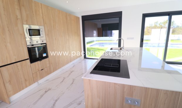 New Build - Villa -
Purias