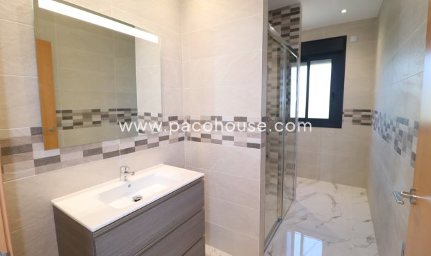 New Build - Villa -
Purias