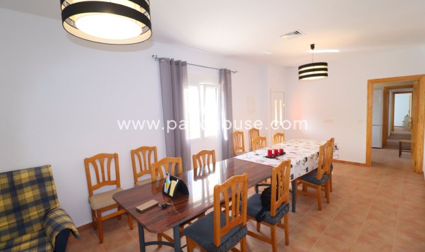 Resale - Town House -
Lorca