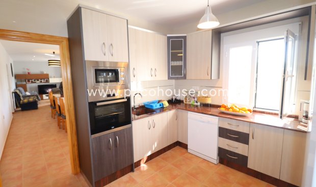 Resale - Villa / Semi semi-detached -
Lorca