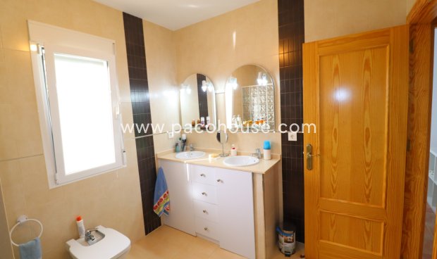 Resale - Town House -
Lorca