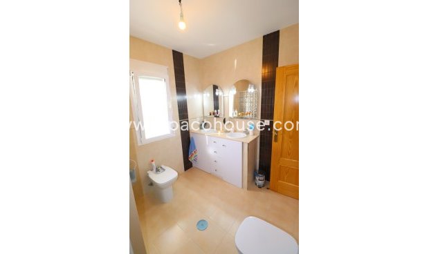 Resale - Town House -
Lorca