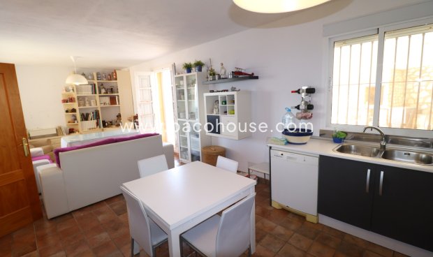 Resale - Country House -
Velez-Blanco