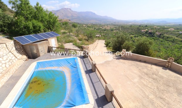 Resale - Country House -
Velez-Blanco