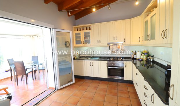 Resale - Villa -
Zarzalico