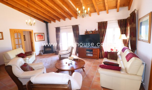 Resale - Villa -
Zarzalico