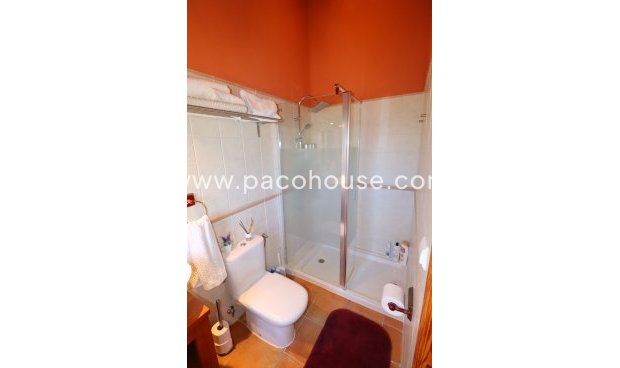 Resale - Villa -
Zarzalico