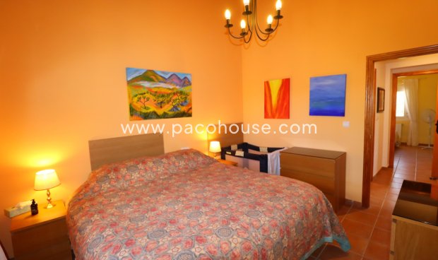 Resale - Villa -
Zarzalico