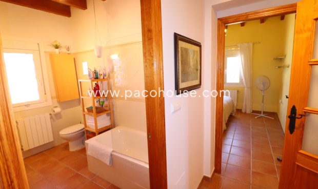 Resale - Villa -
Zarzalico
